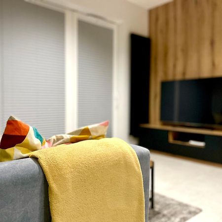 Apartament Twierdza Z Widokiem Na Jezioro Ostroda Luaran gambar
