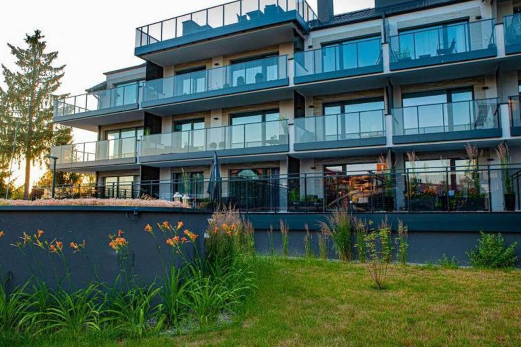 Apartament Twierdza Z Widokiem Na Jezioro Ostroda Luaran gambar
