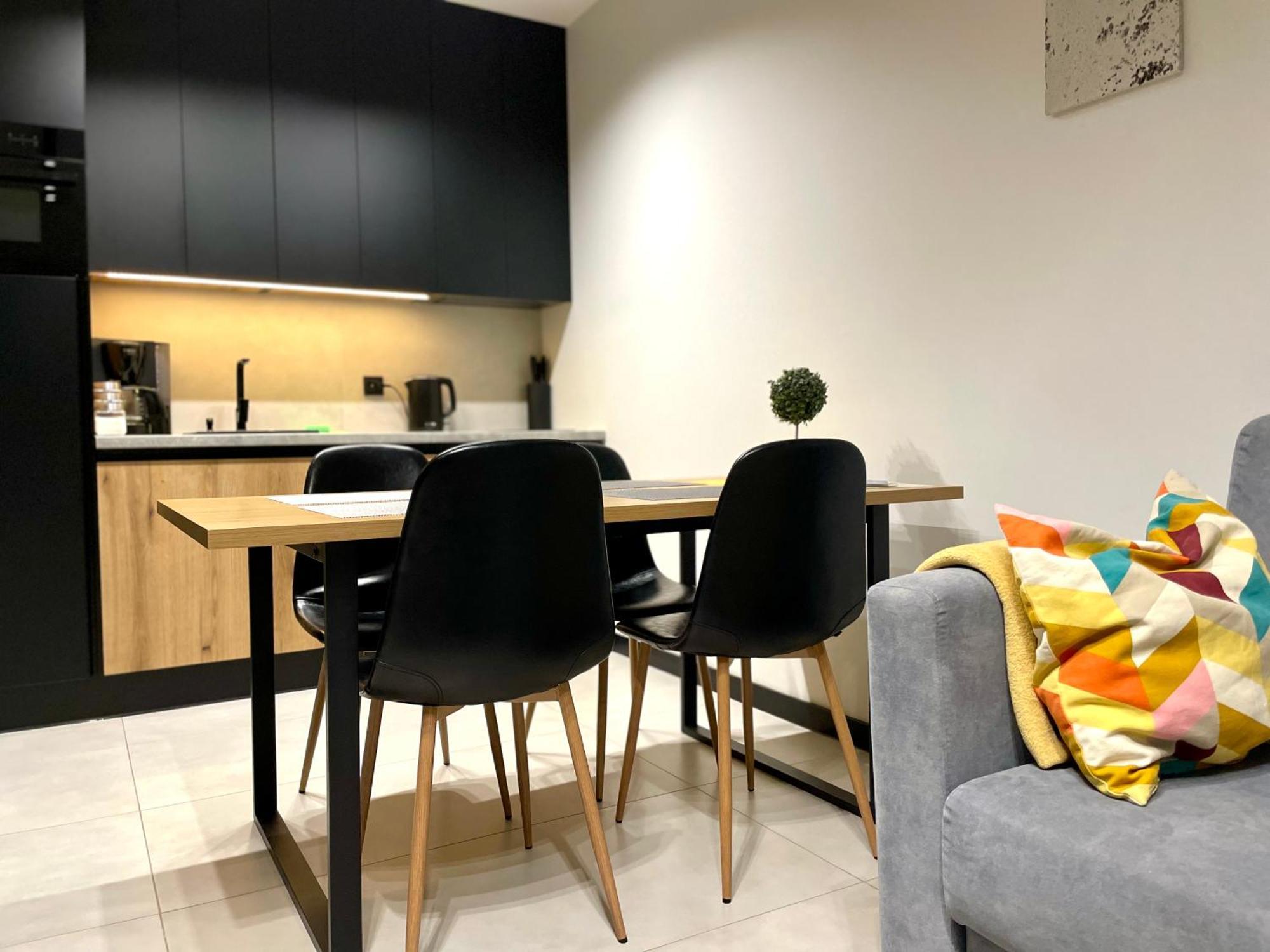 Apartament Twierdza Z Widokiem Na Jezioro Ostroda Luaran gambar