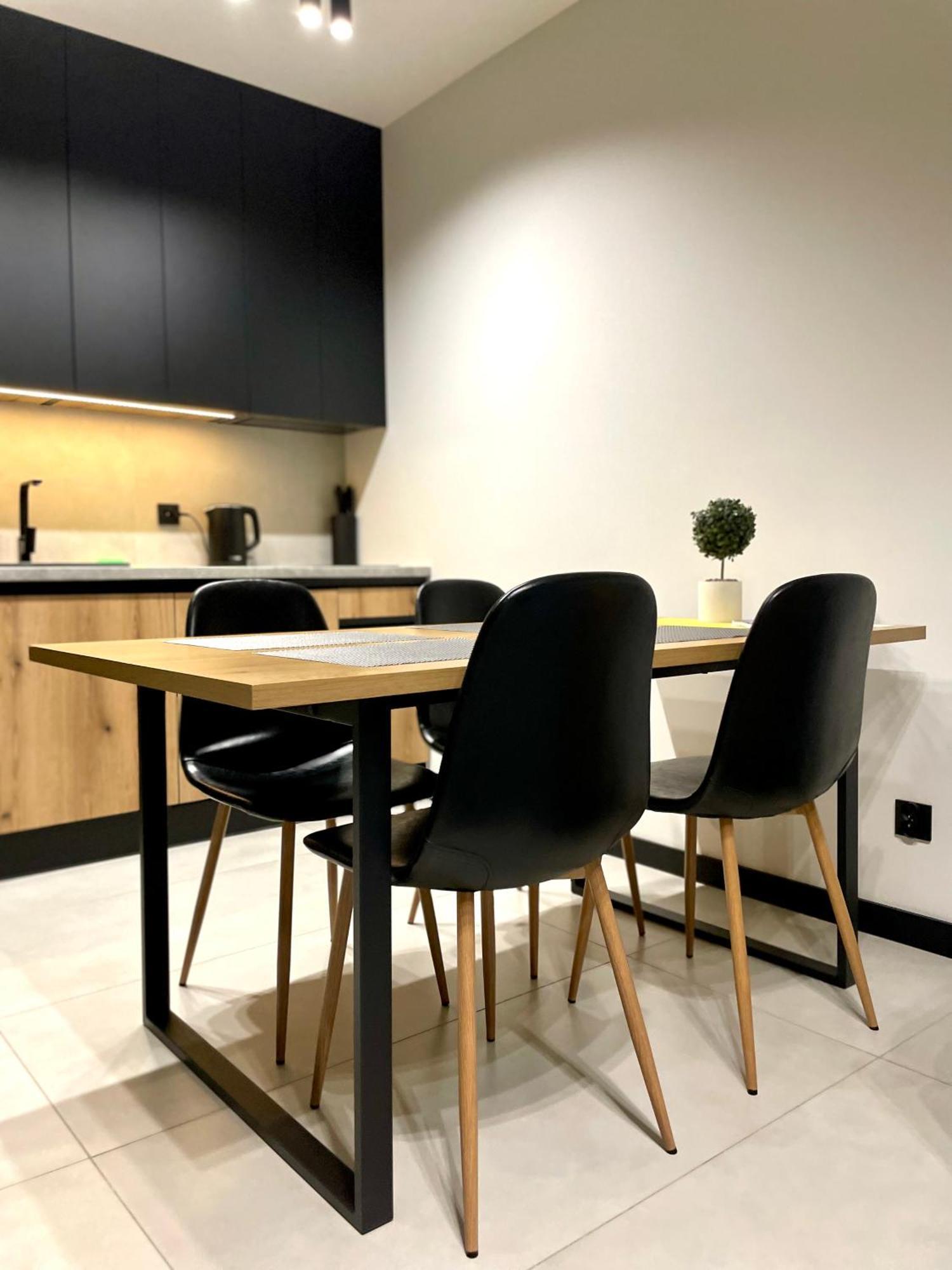 Apartament Twierdza Z Widokiem Na Jezioro Ostroda Luaran gambar